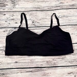 Athleta Black Strappy Back Sports Bra Size XL